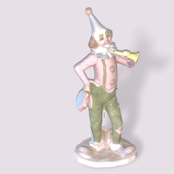 Paul Sebastian Design Porcelain Circus Clown Statue Figurine with ABC Blocks - Picture 1 of 4